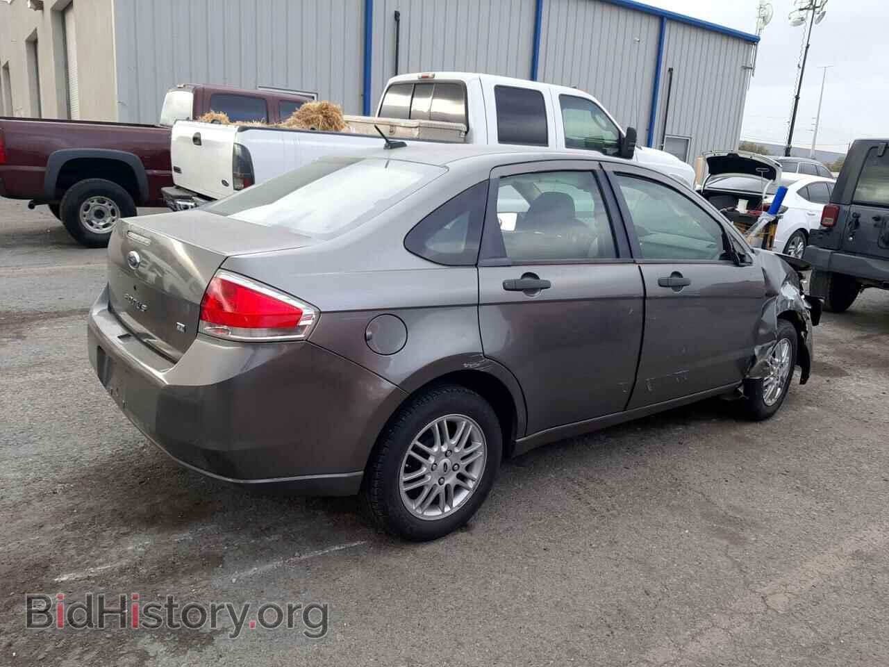 2009 FORD FOCUS - VIN: 1FAHP35N99W102725 - Photo 3