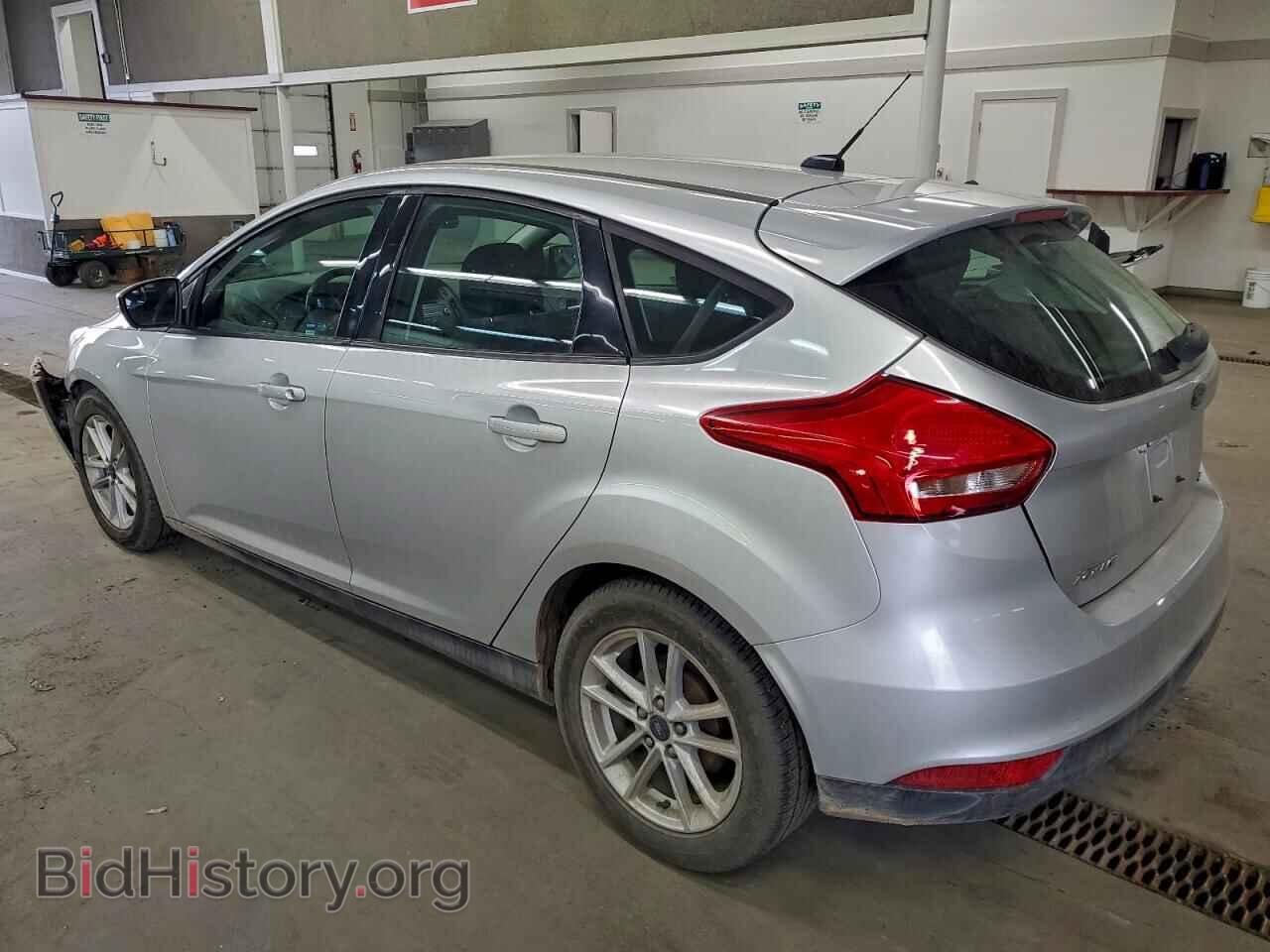 2017 FORD FOCUS - VIN: 1FADP3K29HL304196 - Фото 2