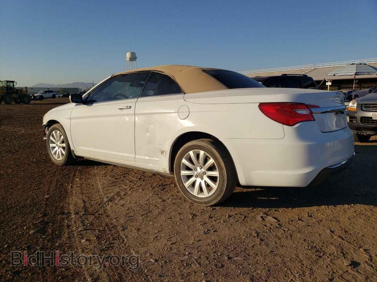 2014 CHRYSLER 200 - VIN: 1C3BCBEB0EN158147 - Фото 2
