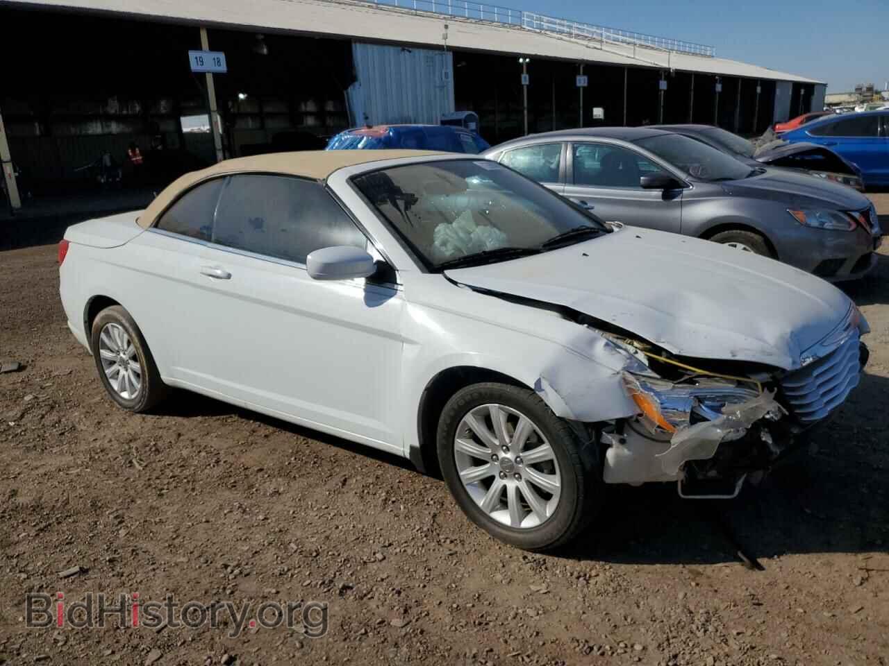 2014 CHRYSLER 200 - VIN: 1C3BCBEB0EN158147 - Фото 4