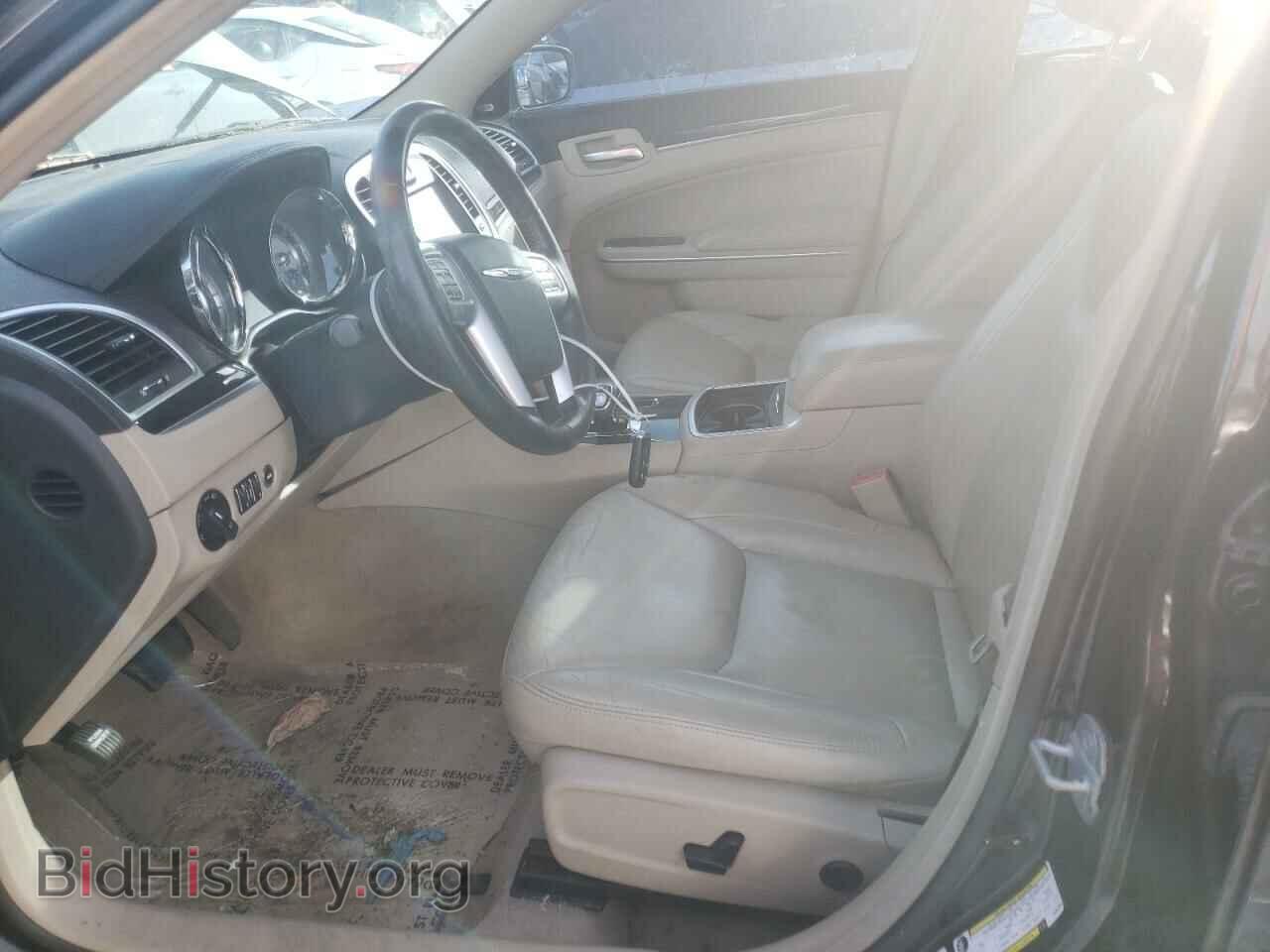 2012 CHRYSLER 300 - VIN: 2C3CCACG8CH252800 - Фото 7