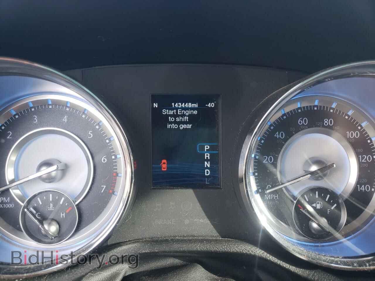 2012 CHRYSLER 300 - VIN: 2C3CCACG8CH252800 - Фото 9