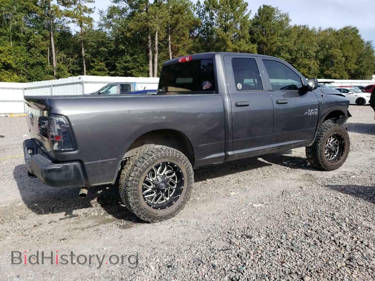 2018 RAM 1500 - VIN: 1C6RR6FG1JS206039 - Фото 3