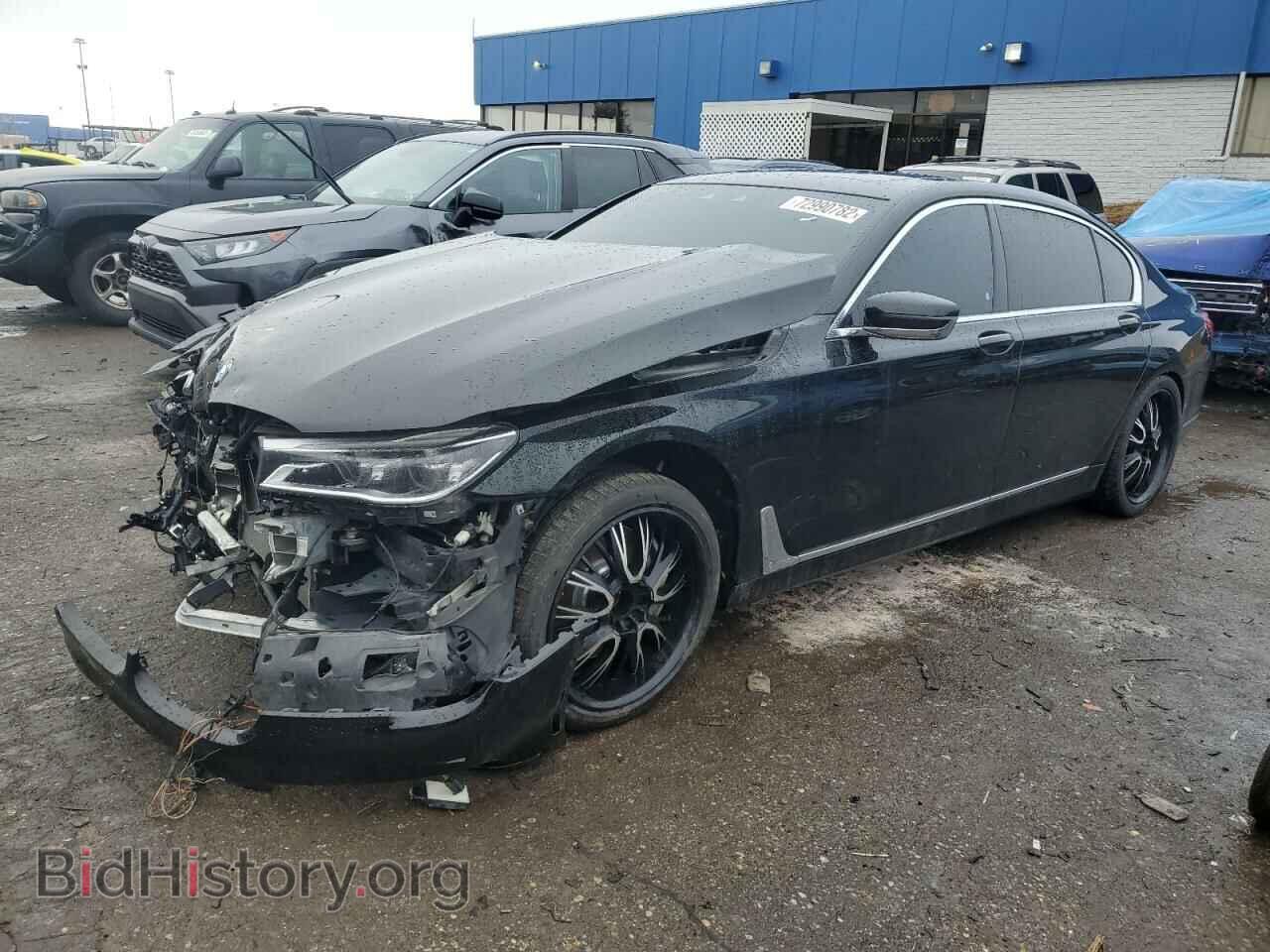 Photo WBA7F2C30HG423319 - BMW 7 SERIES 2017