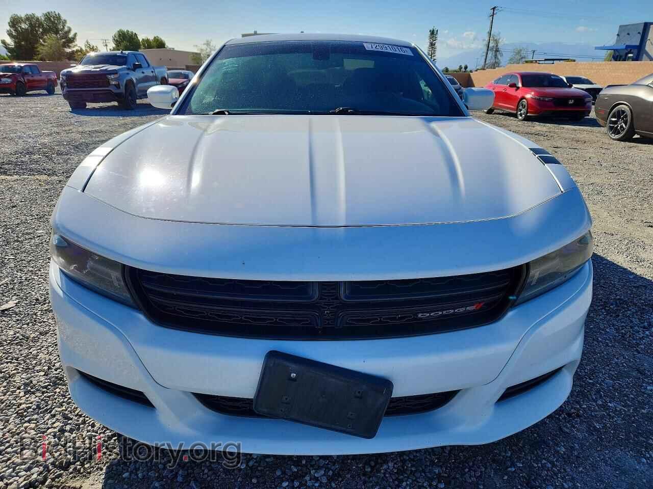 2016 DODGE CHARGER - VIN: 2C3CDXHG6GH323801 - Фото 5