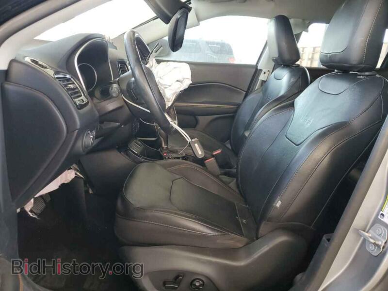 2020 Jeep COMPASS (VIN 3C4NJCCB9LT155607) — фото 7 из 13