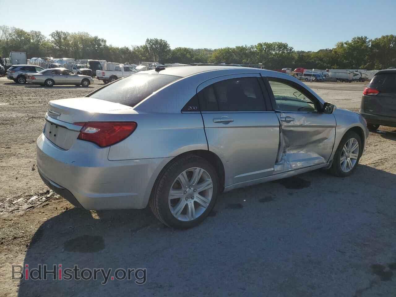 2011 CHRYSLER 200 - VIN: 1C3BC1FG5BN614675 - Фото 3