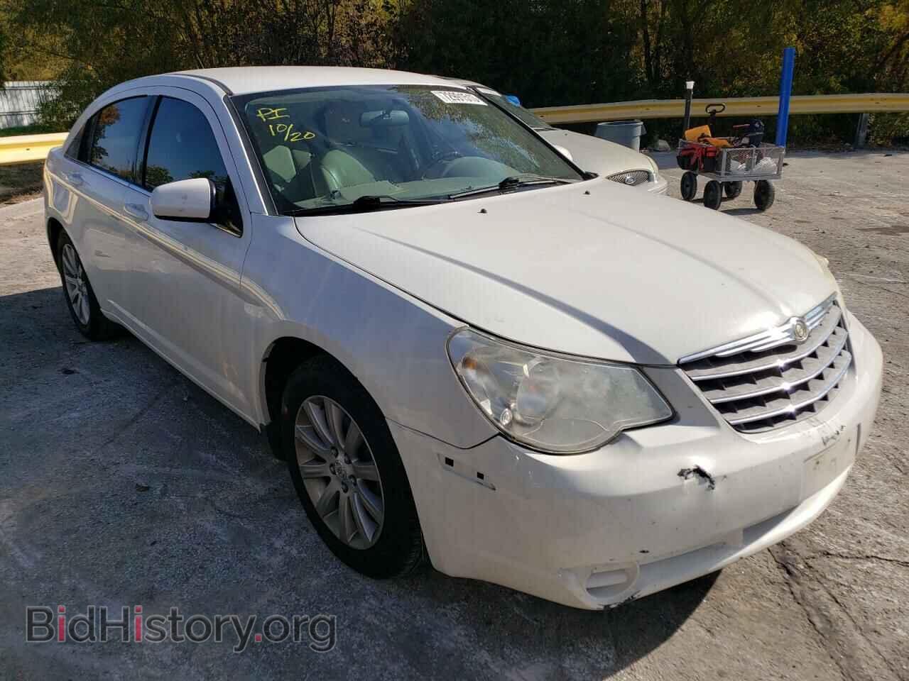 2010 CHRYSLER SEBRING - VIN: 1C3CC5FBXAN125882 - Фото 4