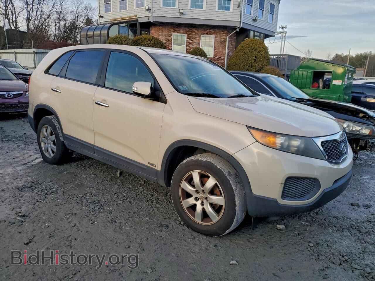 2011 KIA SORENTO - VIN: 5XYKTCA14BG128702 - Фото 4