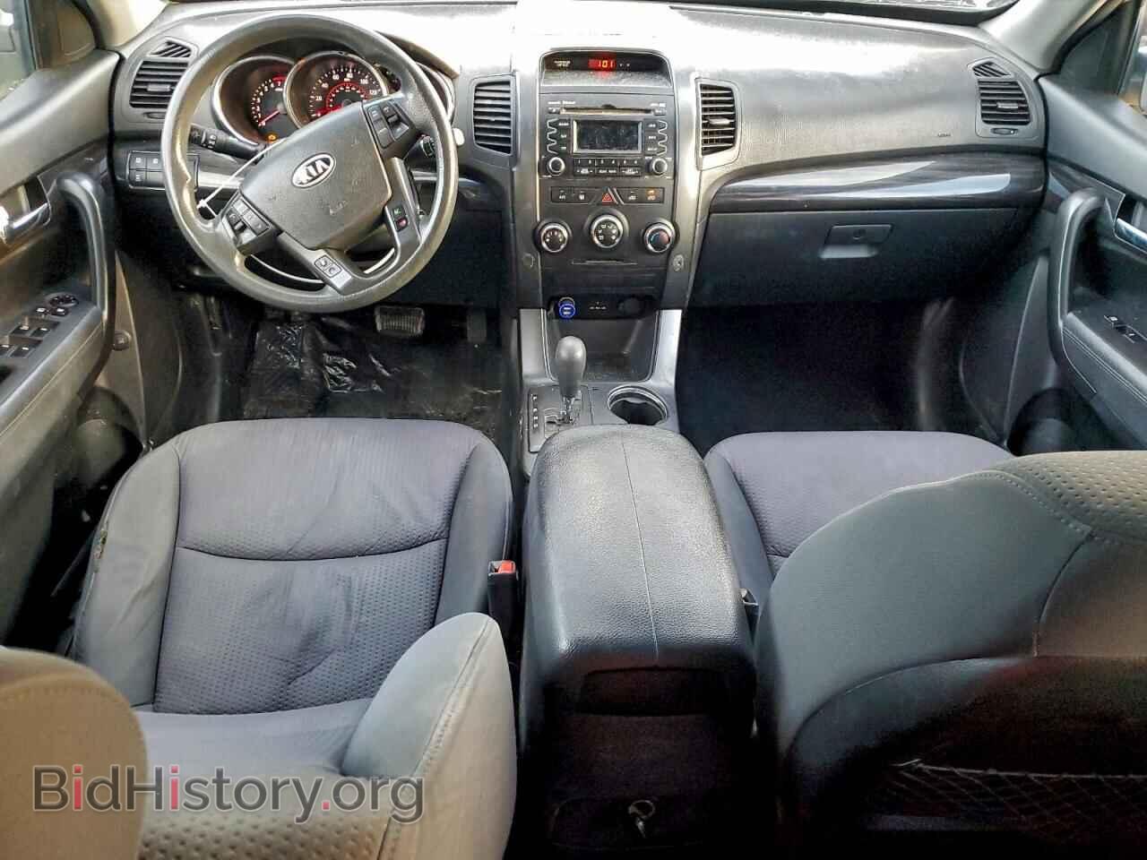 2011 KIA SORENTO - VIN: 5XYKTCA14BG128702 - Фото 8