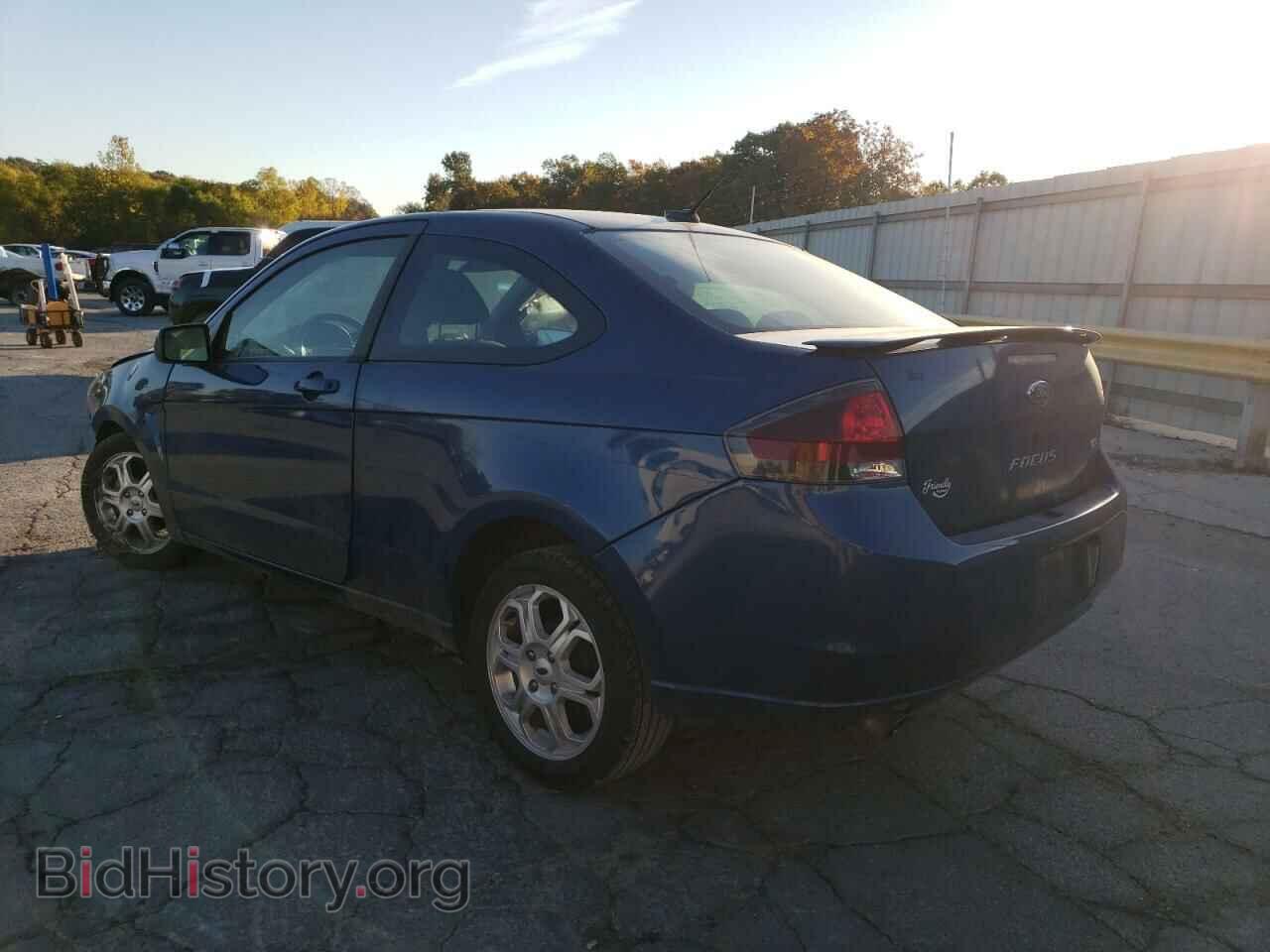 2009 FORD FOCUS - VIN: 1FAHP32N99W201159 - Фото 2
