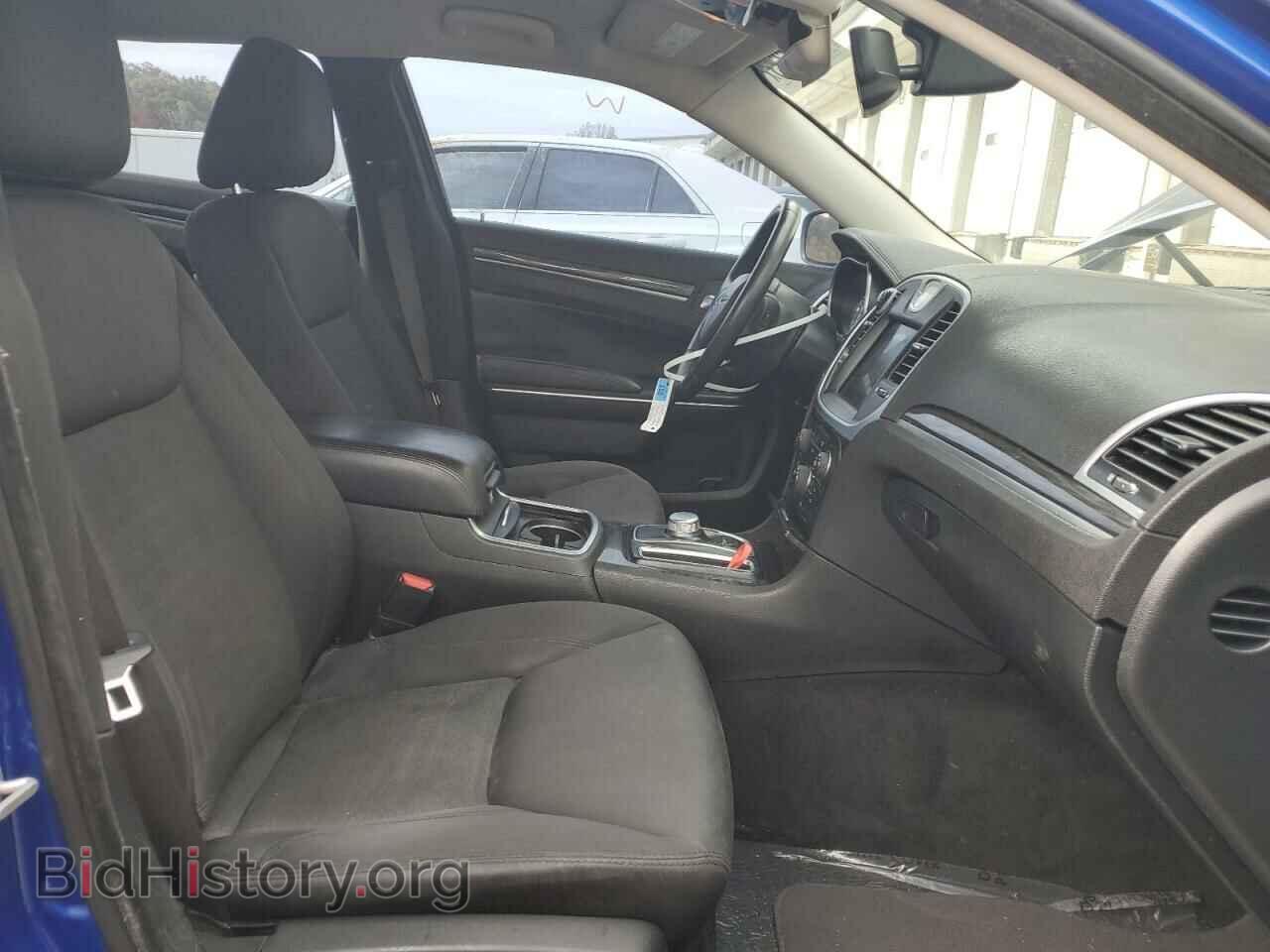 2018 CHRYSLER 300 - VIN: 2C3CCAAG9JH285790 - Фото 7