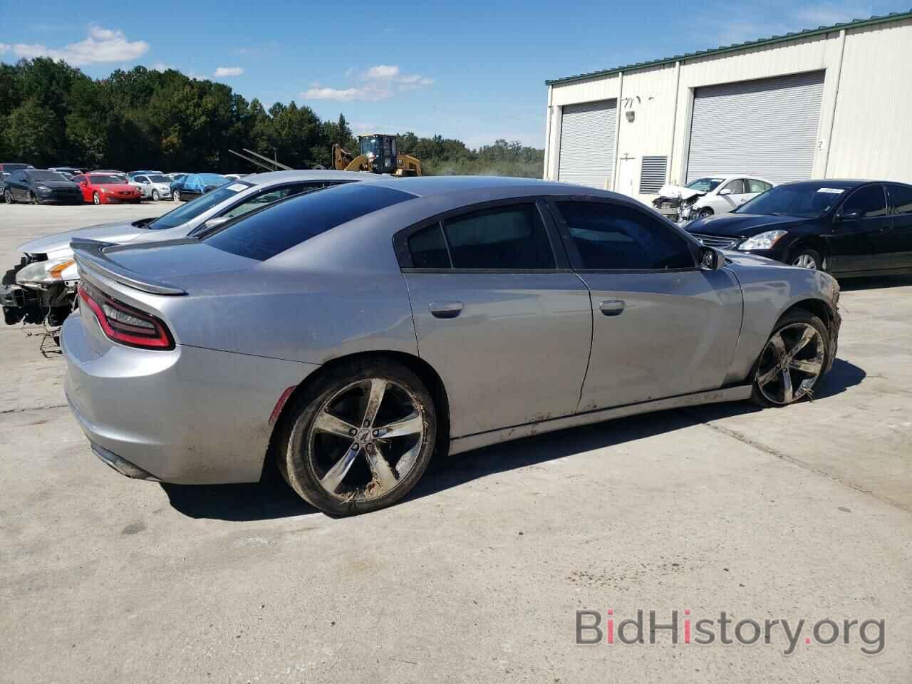 Report 2C3CDXBG8HH643468 DODGE CHARGER 2017 SILVER FLEXIBLE FUEL ...