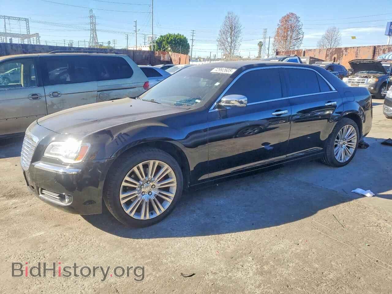 Photo 2C3CA6CTXBH522320 - CHRYSLER 300 2011