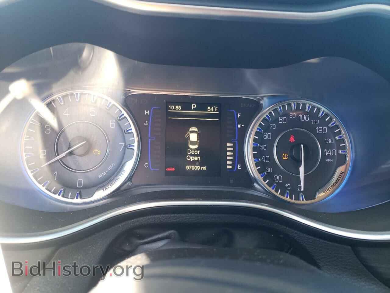 2016 CHRYSLER 200 - VIN: 1C3CCCABXGN101912 - Фото 9