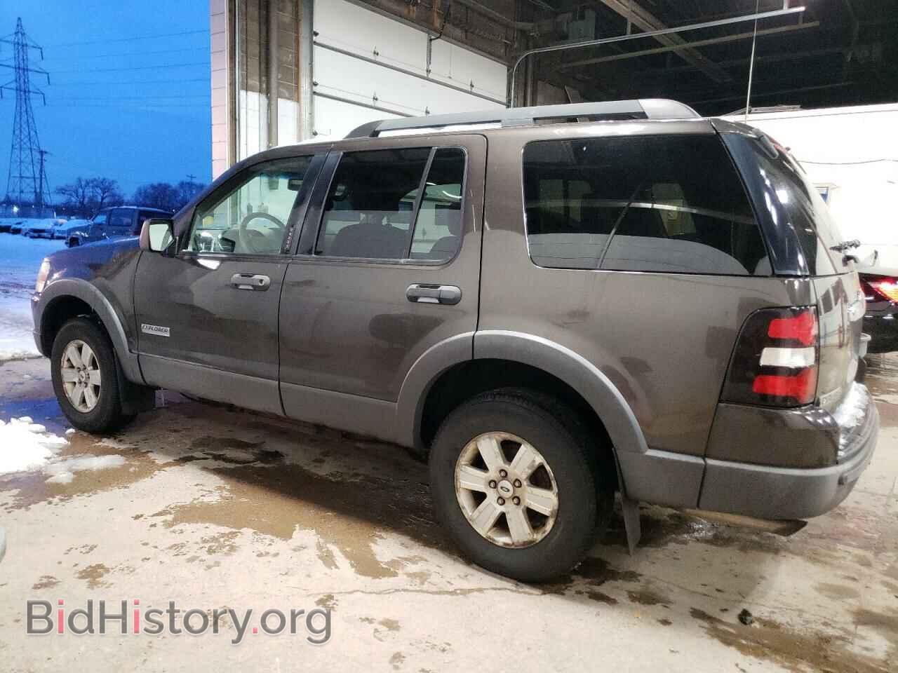 2006 FORD EXPLORER - VIN: 1FMEU73E66UA17053 - Фото 2