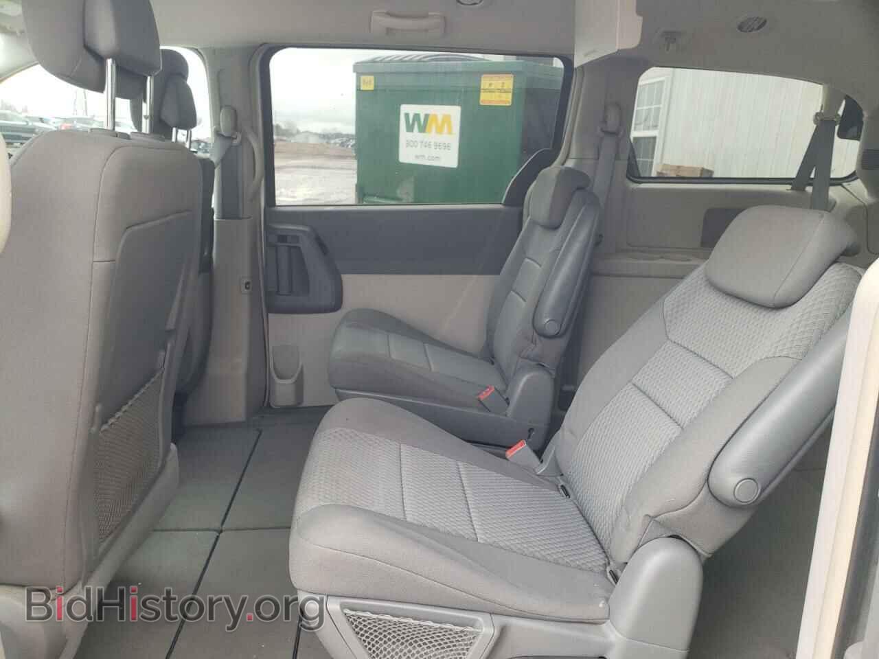 2010 CHRYSLER MINIVAN - VIN: 2A4RR5D14AR493177 - Фото 11
