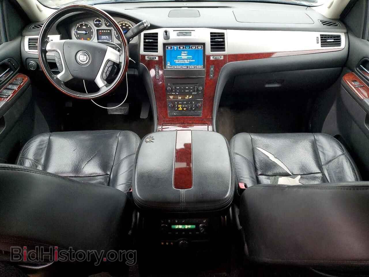 2011 CADILLAC ESCALADE - VIN: 1GYS4BEF2BR364984 - Photo 8