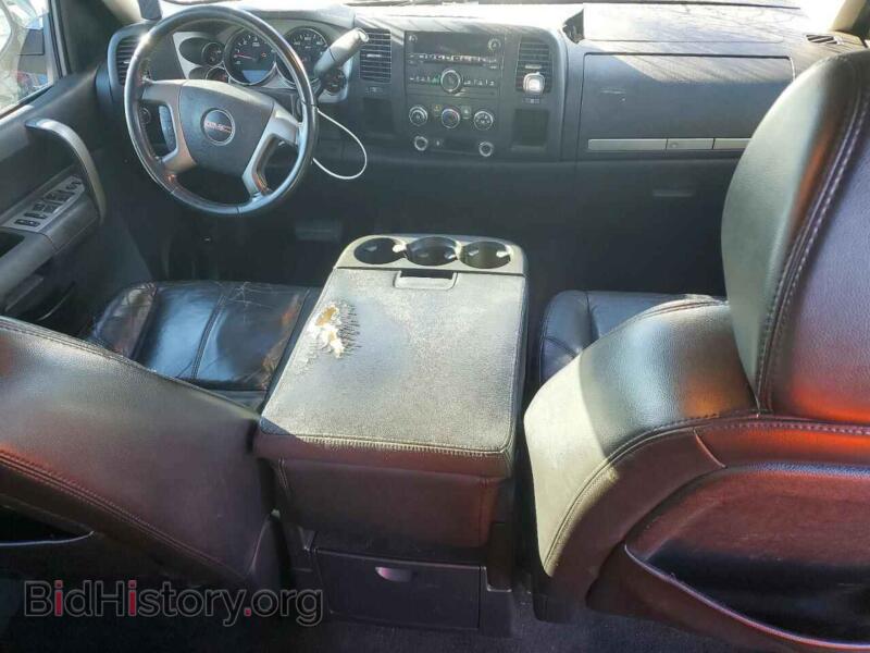 2007 GMC SIERRA (VIN 3GTEC13027G516008) — photo 8 of 14