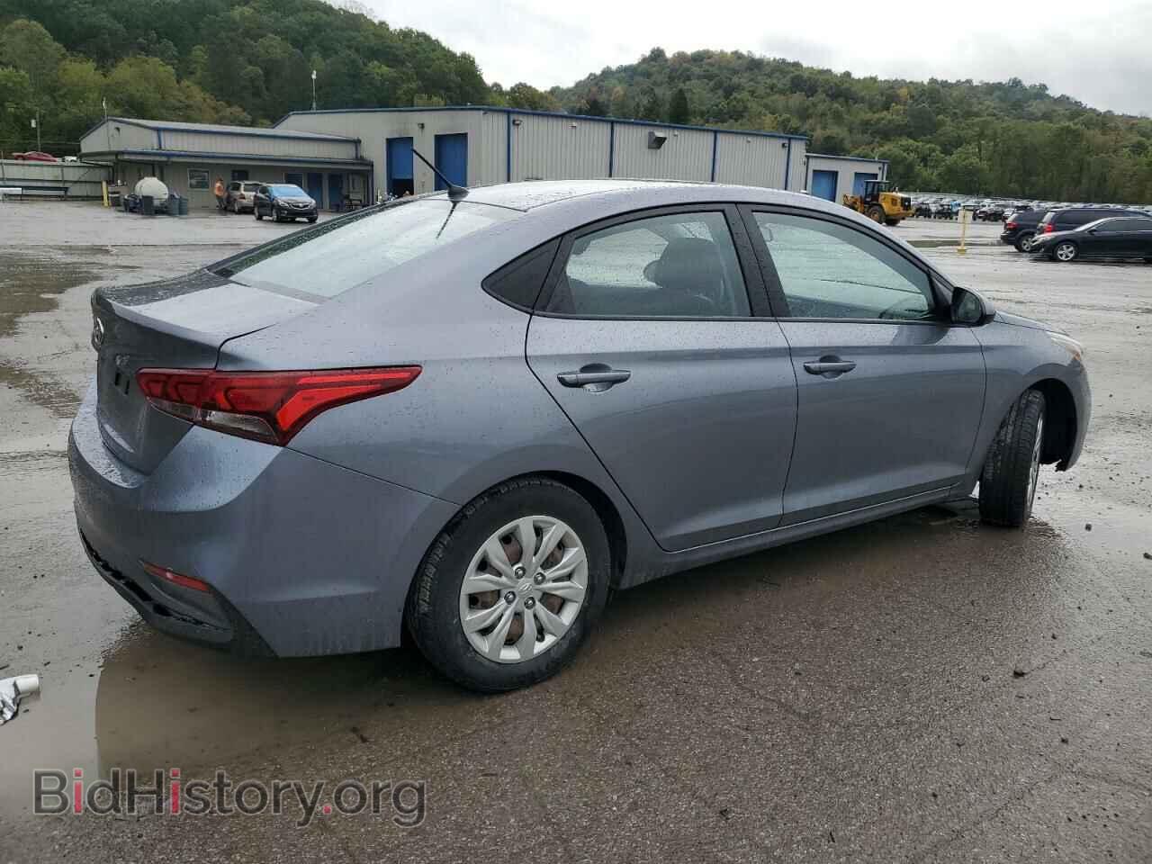 2018 HYUNDAI ACCENT - VIN: 3KPC24A32JE022601 - Фото 3