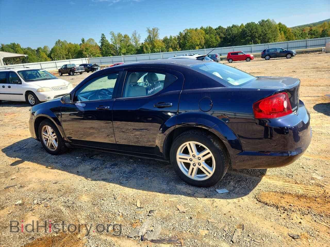 2011 DODGE AVENGER - VIN: 1B3BD1FB7BN579538 - Photo 2