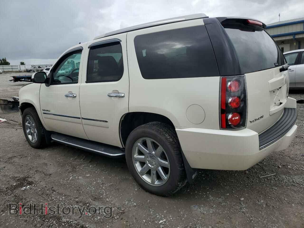 2013 GMC YUKON - VIN: 1GKS2EEF8DR185675 - Фото 2