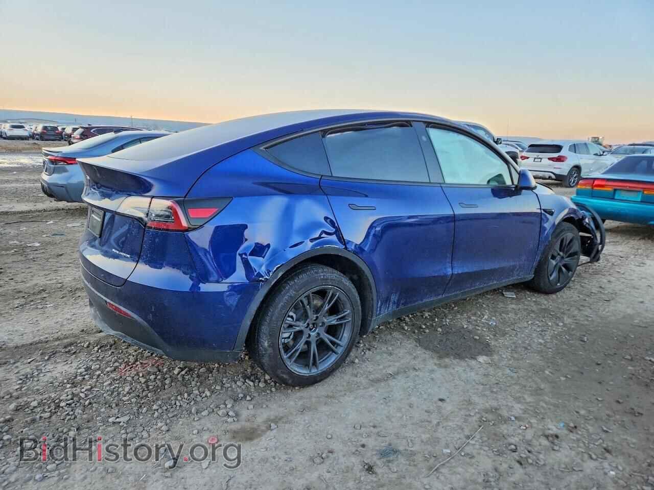 2025 TESLA MODEL Y - VIN: 7SAYGDEE2SF215493 - Фото 3