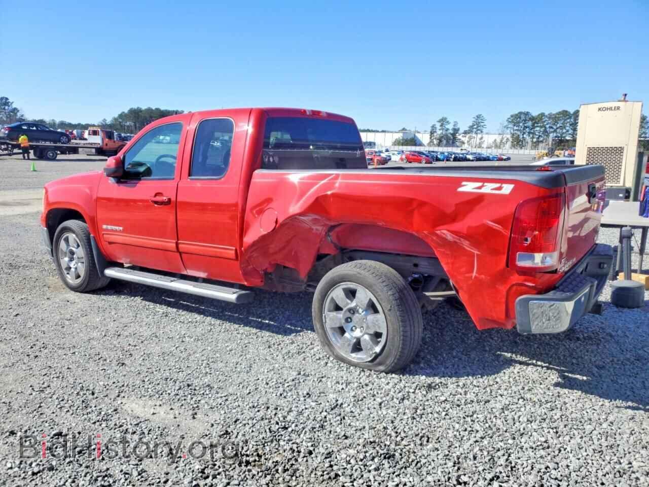 2011 GMC SIERRA - VIN: 1GTR2WE39BZ173151 - Фото 2