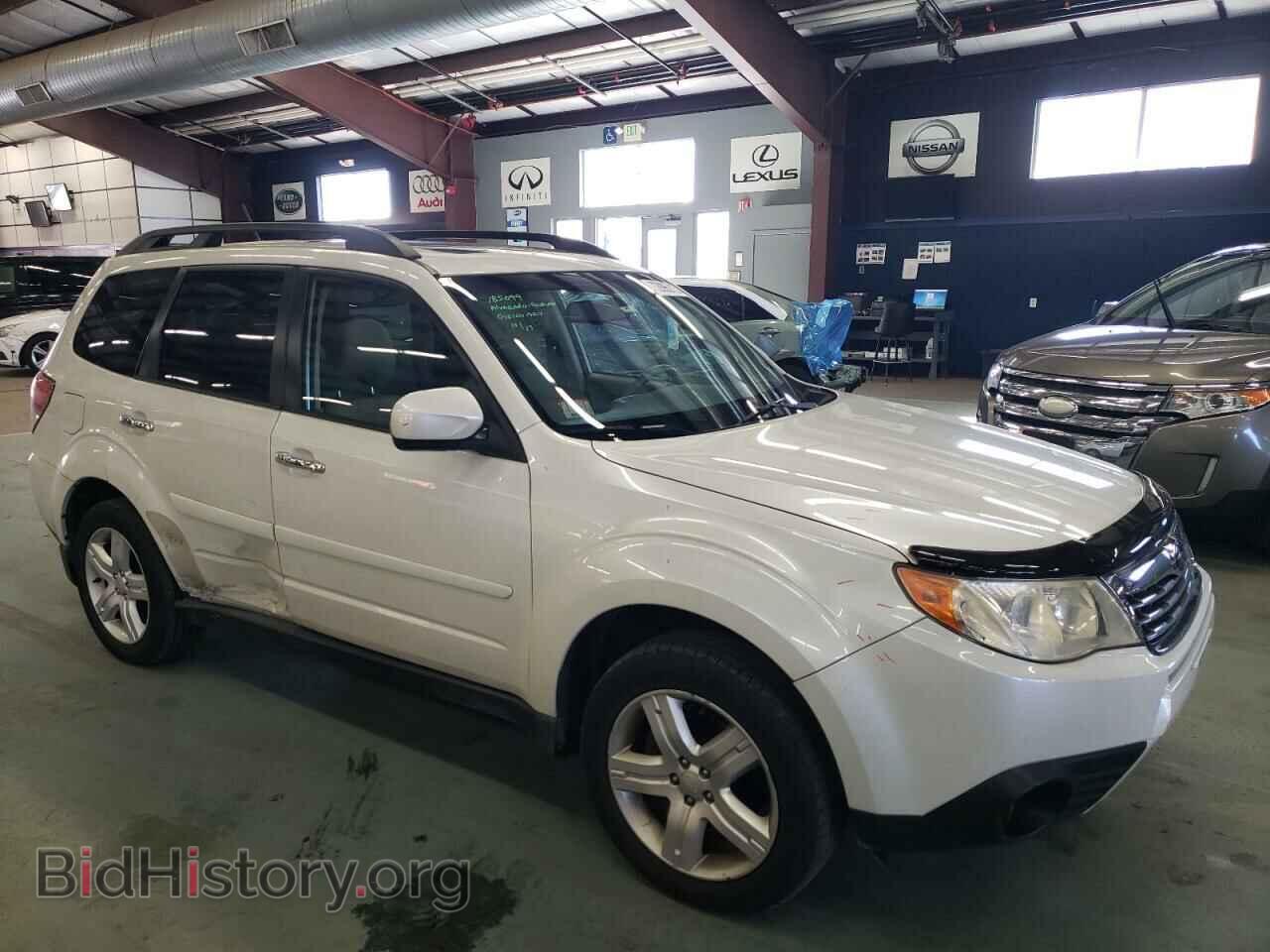 2010 SUBARU FORESTER - VIN: JF2SH6CC8AH795247 - Фото 4