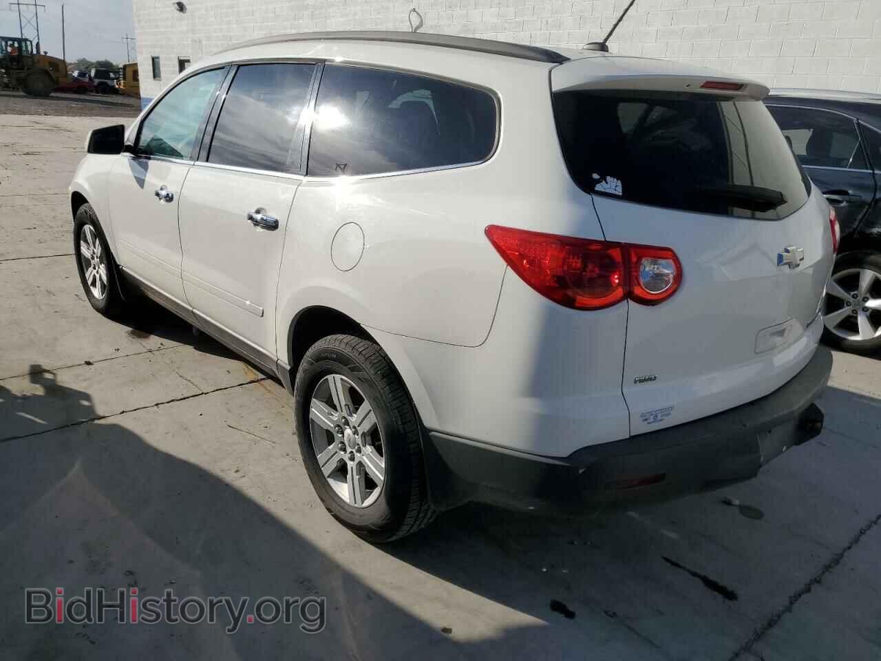 2012 CHEVROLET TRAVERSE - VIN: 1GNKVGED8CJ116549 - Фото 2