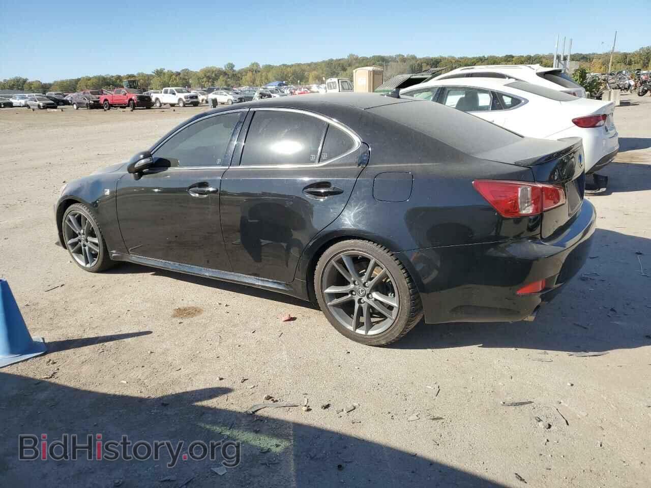 2011 LEXUS IS - VIN: JTHBF5C29B5149867 - Фото 2