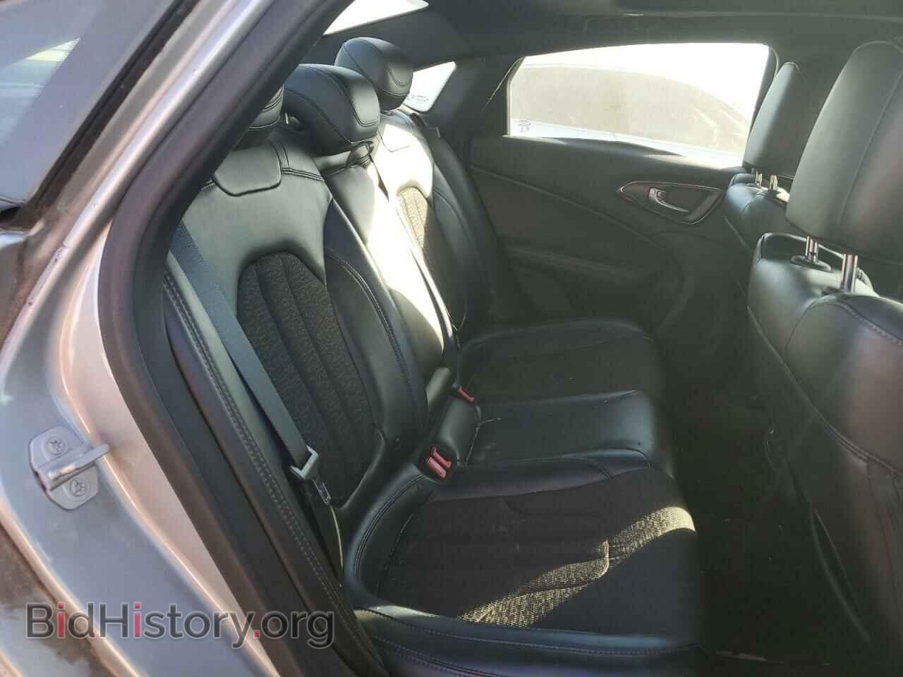 2015 CHRYSLER 200 - VIN: 1C3CCCBG2FN582070 - Фото 10