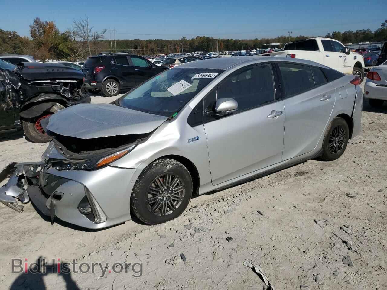 Фотография JTDKARFP8H3006606 - TOYOTA PRIUS 2017
