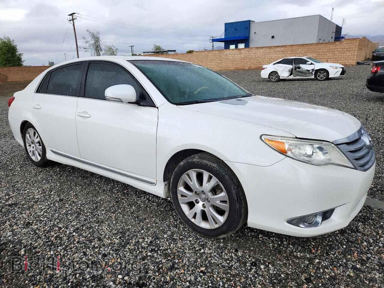 2011 TOYOTA AVALON - VIN: 4T1BK3DB6BU418778 - Фото 4
