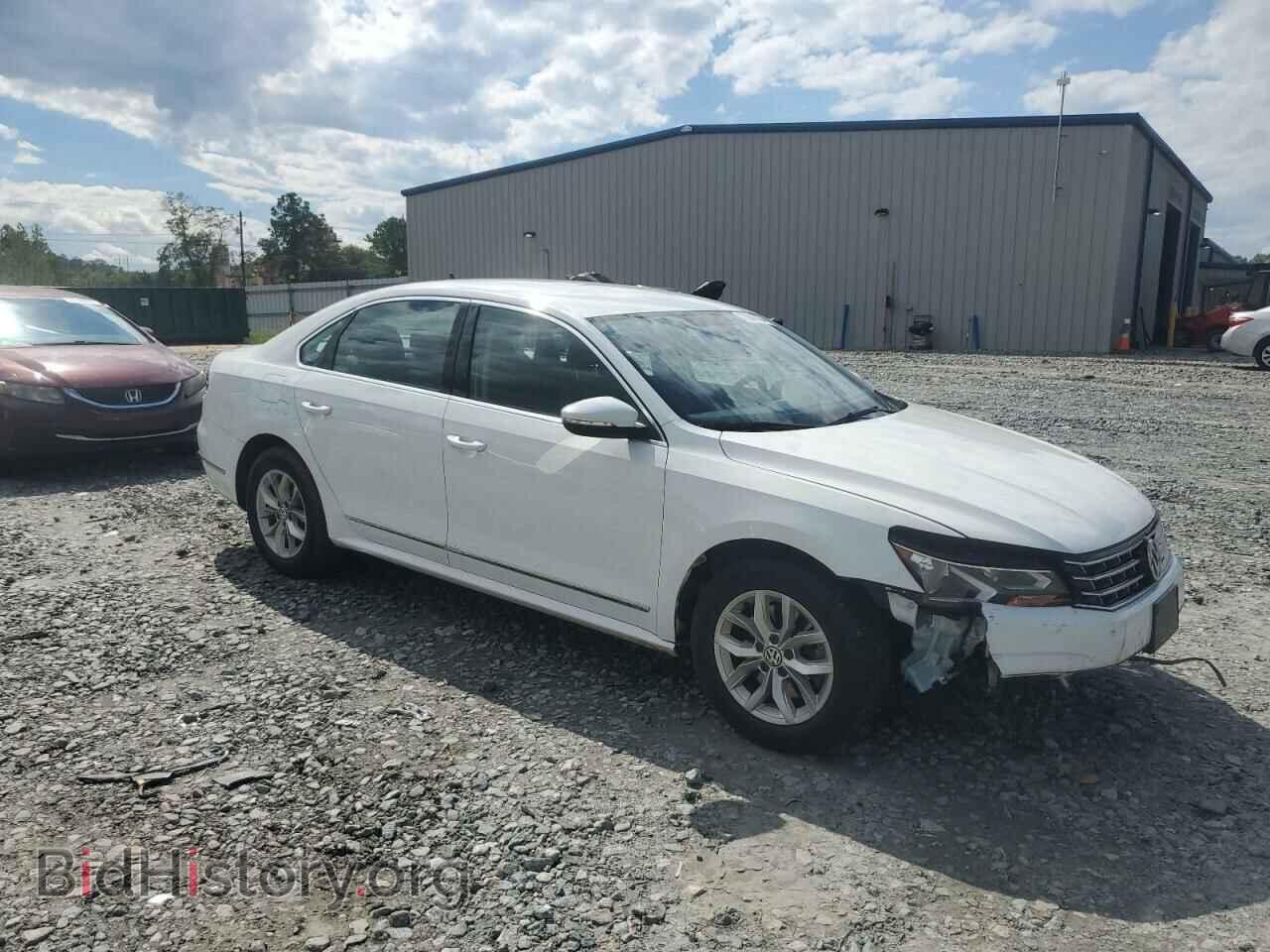 2017 VOLKSWAGEN PASSAT - VIN: 1VWAT7A30HC025243 - Фото 4