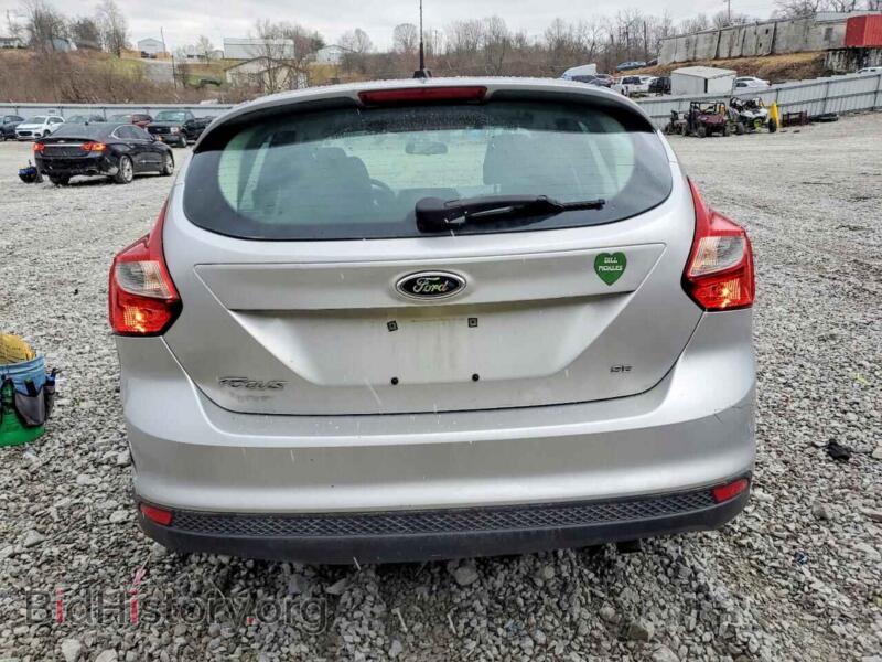 2014 Ford FOCUS (VIN 1FADP3K28EL188131) — фото 6 из 14