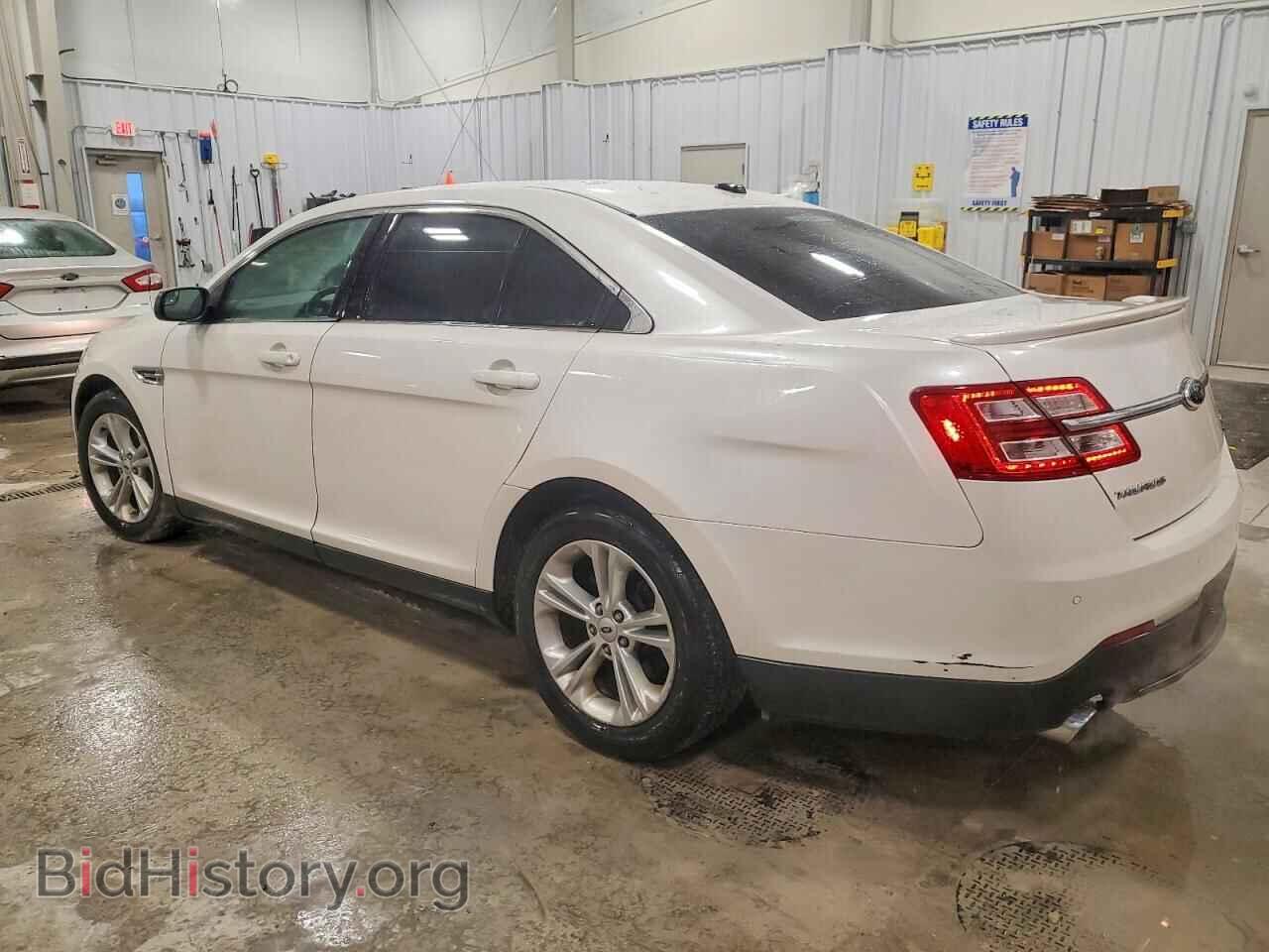2013 FORD TAURUS - VIN: 1FAHP2E82DG166872 - Фото 2