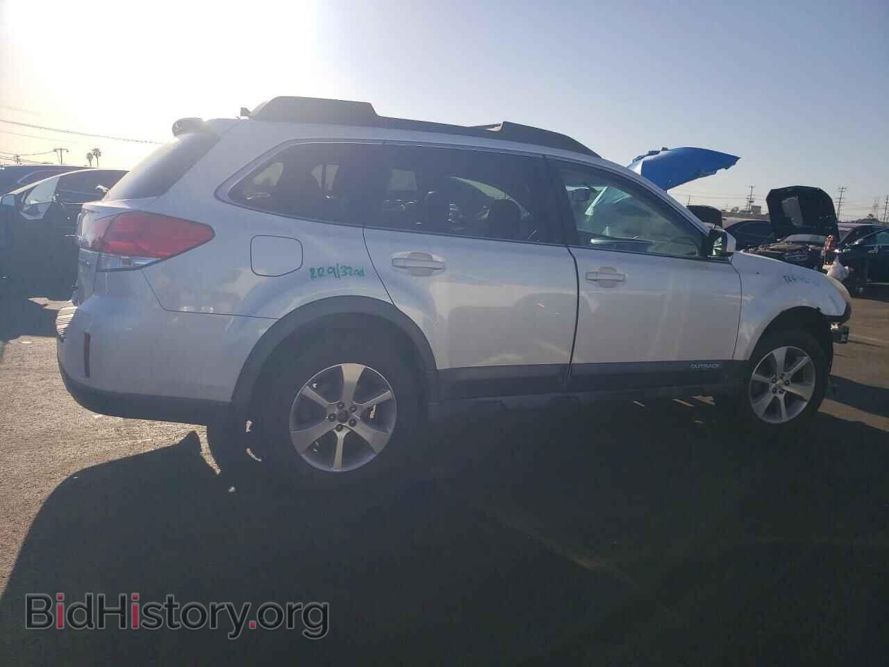 2014 SUBARU OUTBACK - VIN: 4S4BRBLC7E3296619 - Фото 3