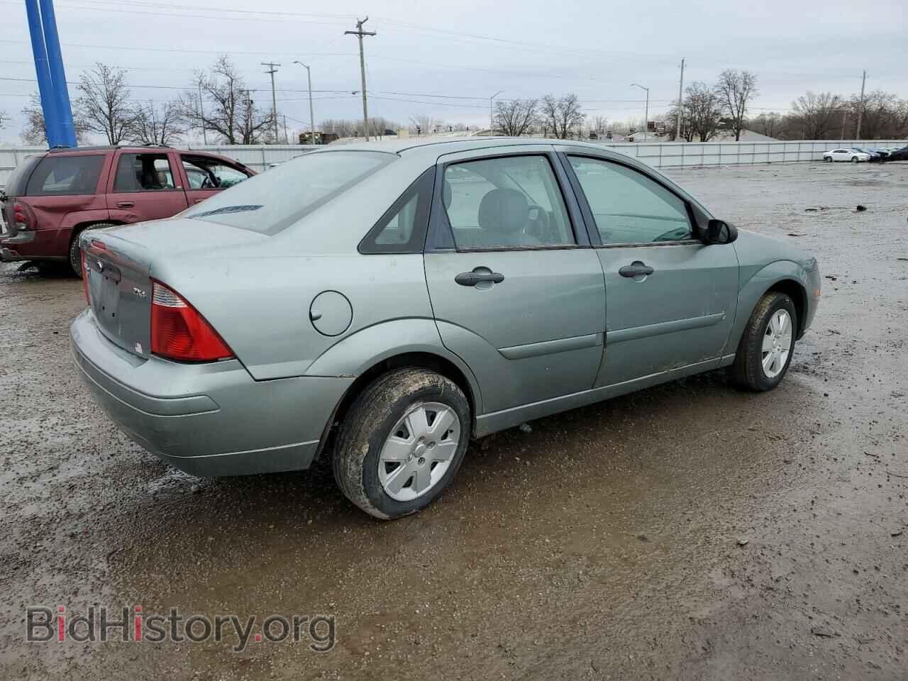 2006 FORD FOCUS - VIN: 1FAFP34N36W247120 - Фото 3