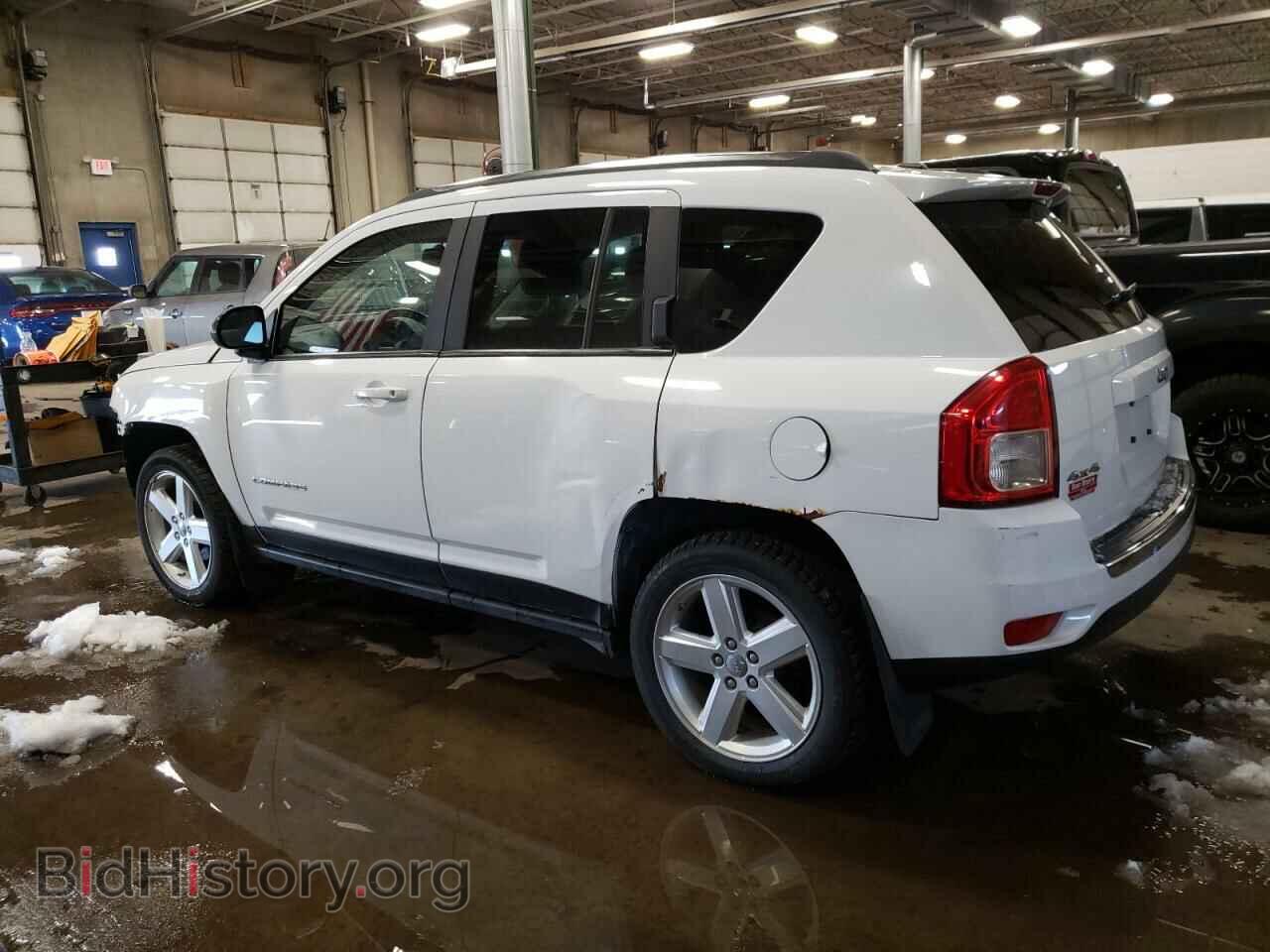 2012 JEEP COMPASS - VIN: 1C4NJDCB3CD555075 - Photo 2