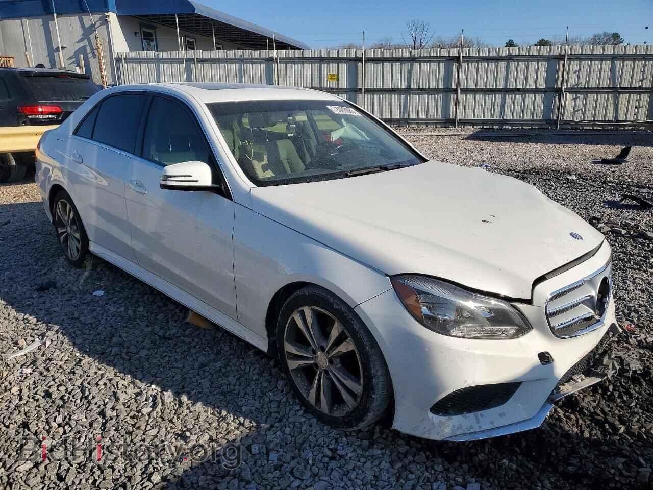 2014 MERCEDES-BENZ E-CLASS - VIN: WDDHF5KB7EB002276 - Фото 4