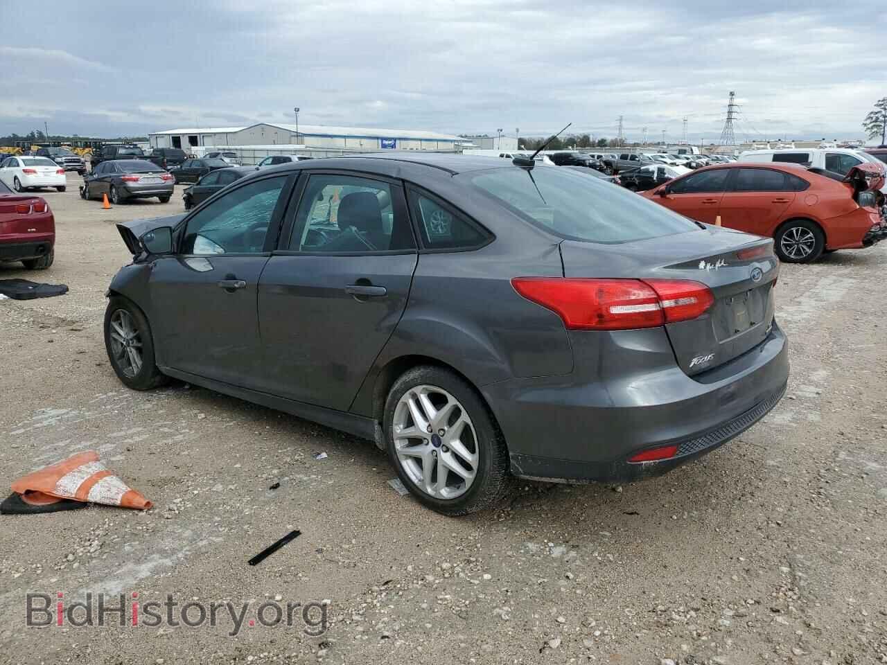 2016 FORD FOCUS - VIN: 1FADP3F29GL214104 - Photo 2