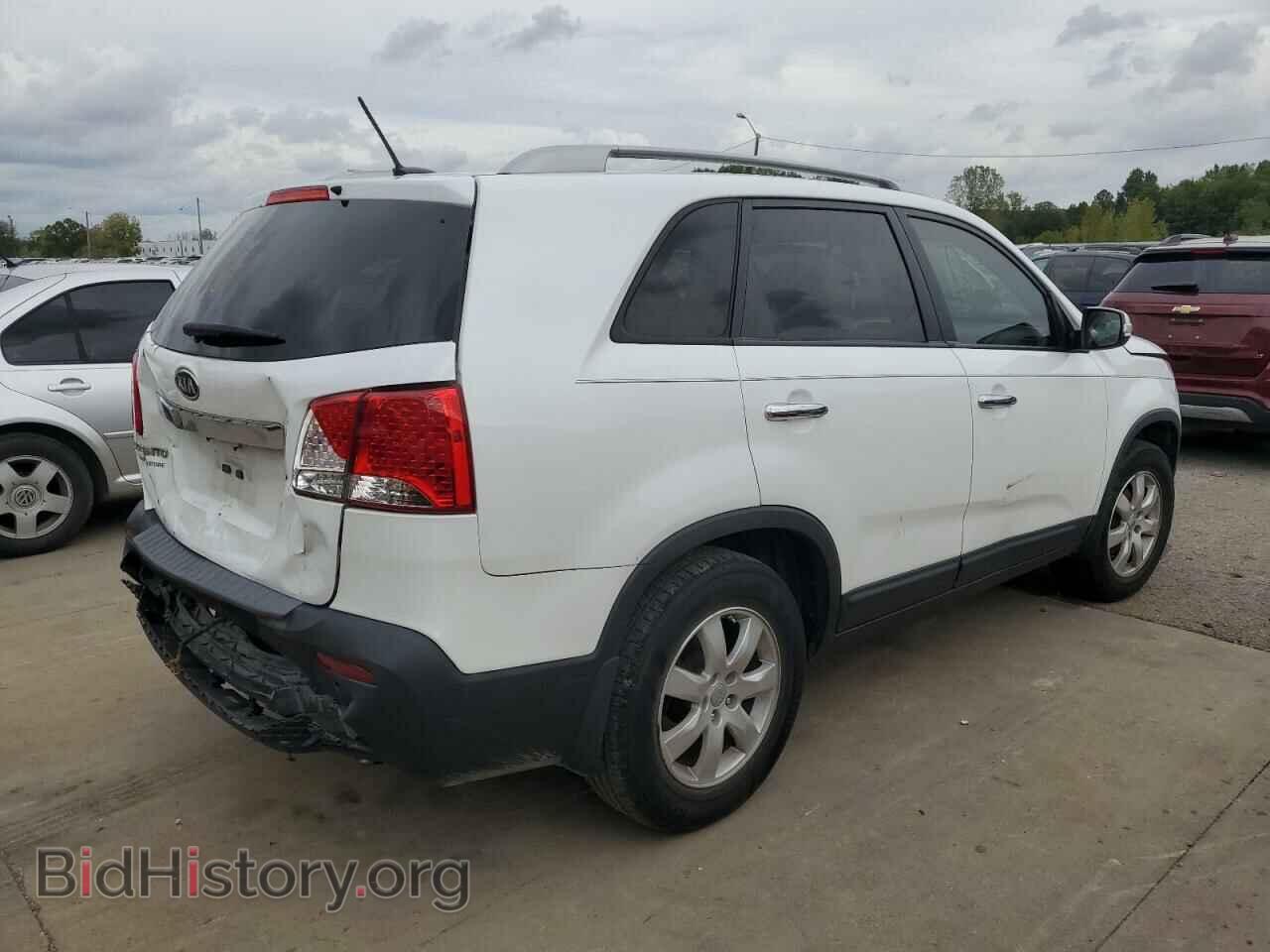 2013 KIA SORENTO - VIN: 5XYKT3A69DG346830 - Фото 3