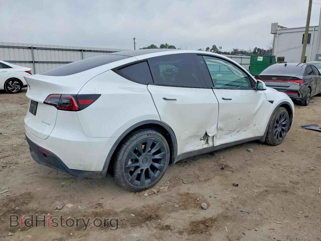 2023 TESLA MODEL Y - VIN: 7SAYGDEE8PA058203 - Фото 3
