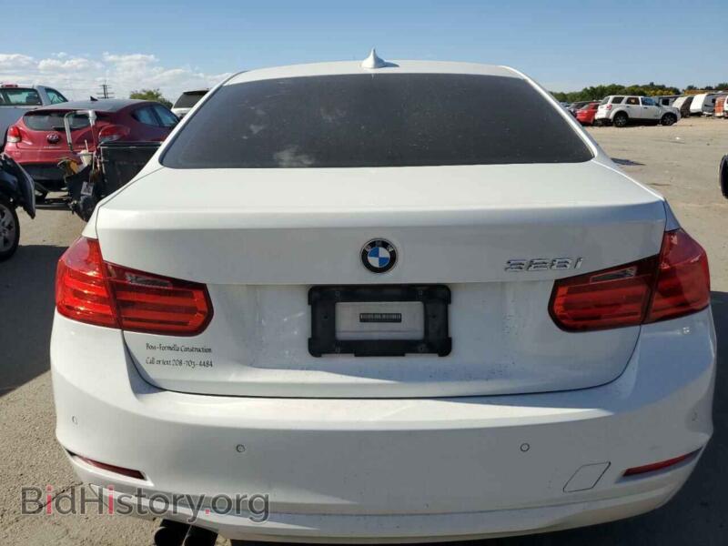 2012 BMW 3 SERIES (VIN WBA3A5G5XCNP16904) — фото 6 из 12