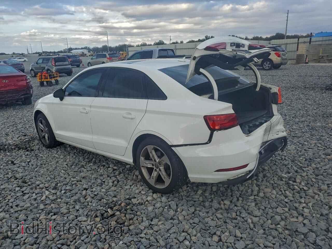 2017 AUDI A3 - VIN: WAUB8GFF9H1011054 - Фото 2