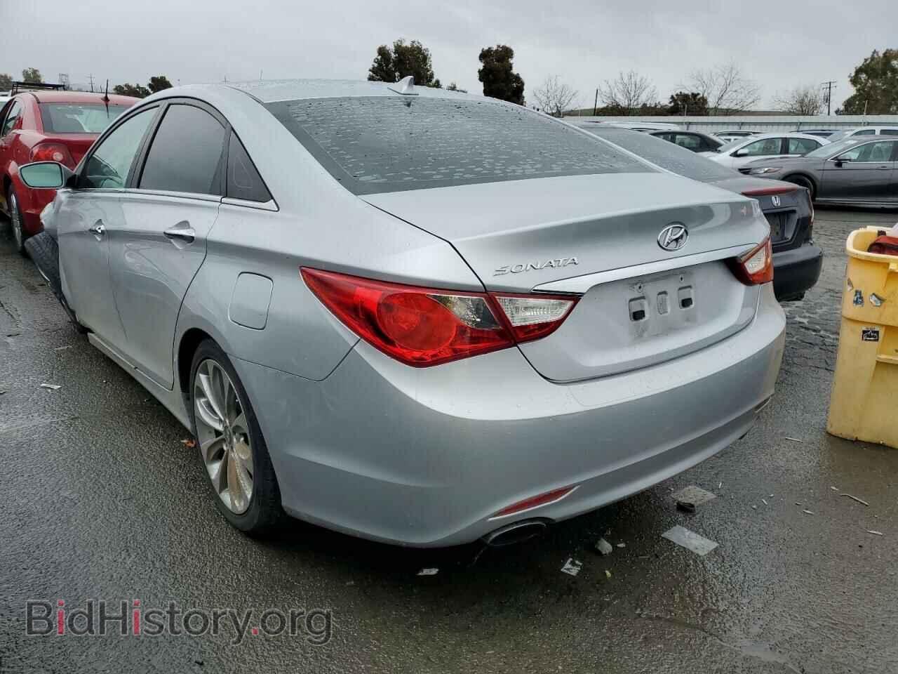2013 HYUNDAI SONATA - VIN: 5NPEC4ACXDH793328 - Фото 2