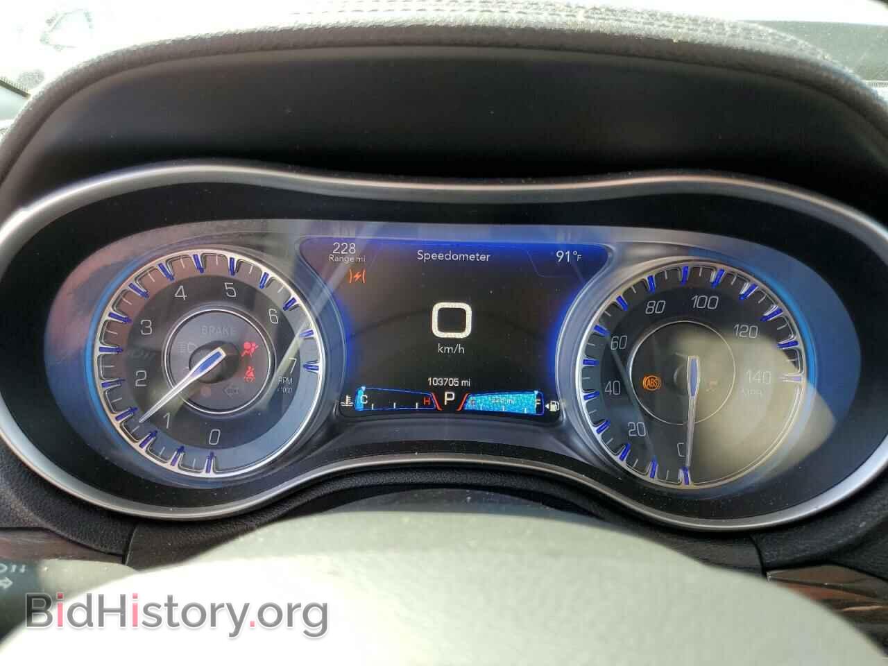 2015 CHRYSLER 300 - VIN: 2C3CCAAG6FH932010 - Фото 9