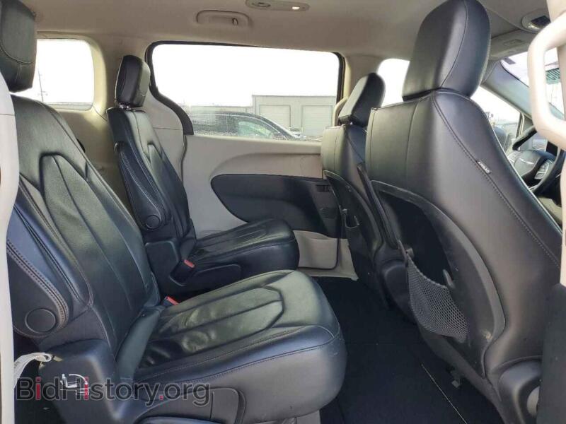 2017 Chrysler PACIFICA (VIN 2C4RC1BG8HR535514) — photo 11 of 13