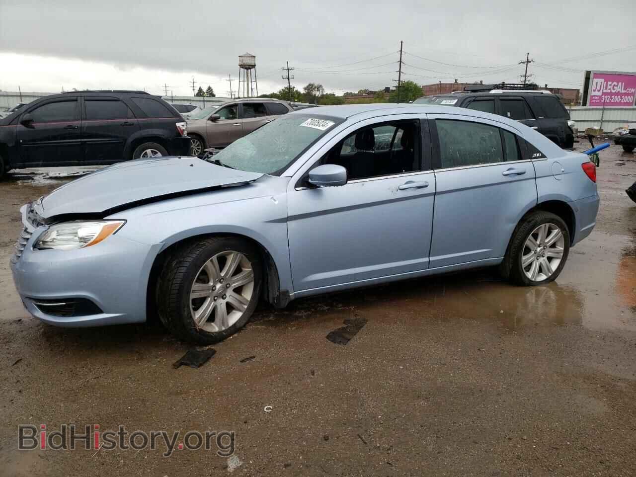Фотография 1C3CCBBB6DN694897 - CHRYSLER 200 2013